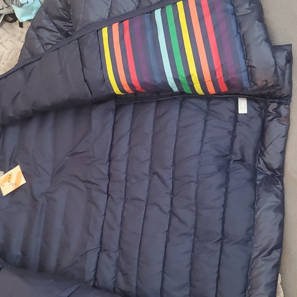 Primary jacket size small adult 🧥🧤🧣☔️❄️🌈 - Picture 11 of 16